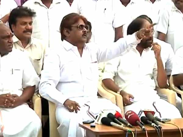 விதி விலக்கு விஜயகாந்த் 