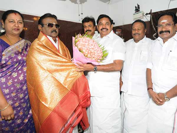 CM Edappadi Palanisamy meet Vijayakant in his home 