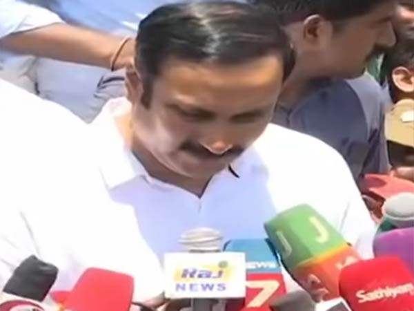 டாக்டர் ராமதாஸ் 