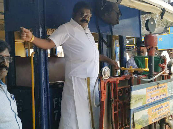 பச்சைக்கொடி பச்சைக்கொடி