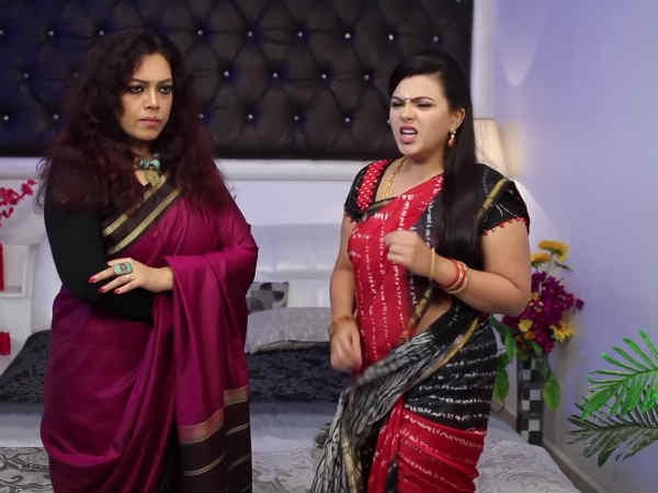 நமக்கு முதலிரவு 