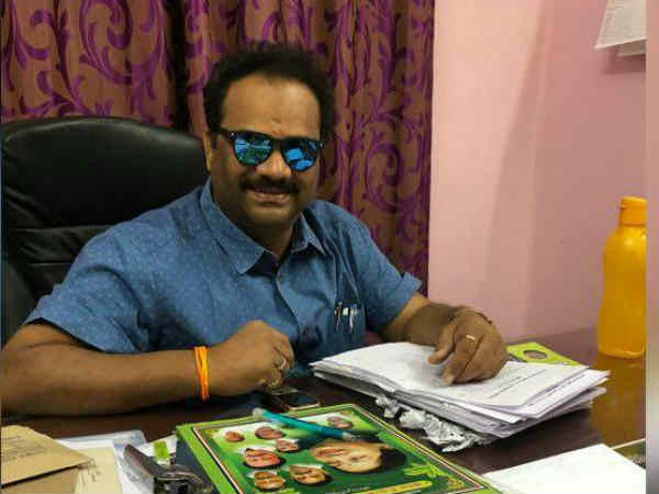 cash jewels stolen from tn minister srinivasan son house