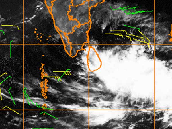 சென்னைக்கு தென் கிழக்கே 