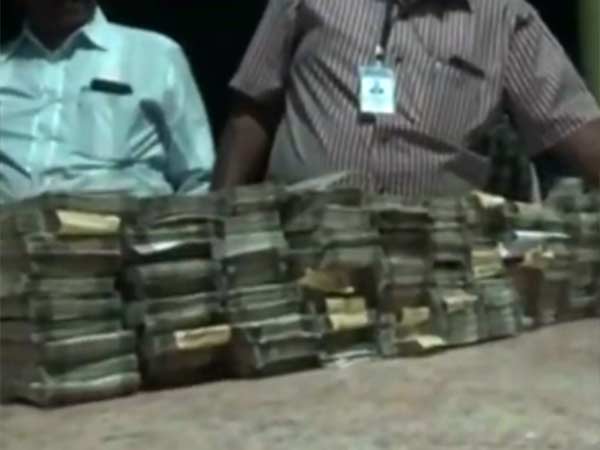  4 பேர் கைது