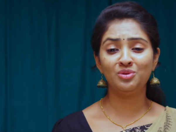 கோபி காணாம போயிட்டார். 