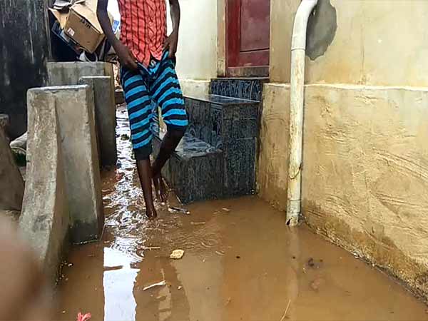 கடல் அலைகள் கடல் அலைகள்