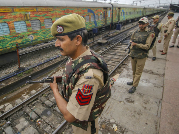 புல்வாமா தாக்குதல் 