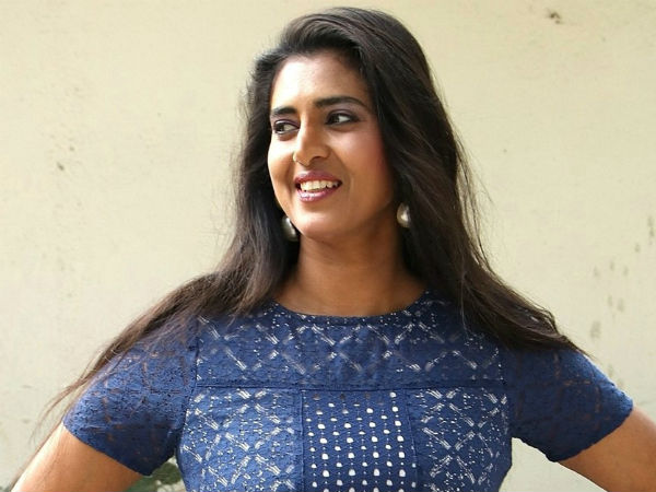 வருந்துகிறேன் 