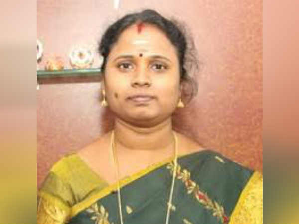 எம்பி மரகதம் 