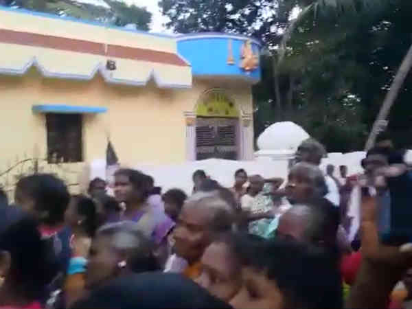ரோடு போட்டோம் 