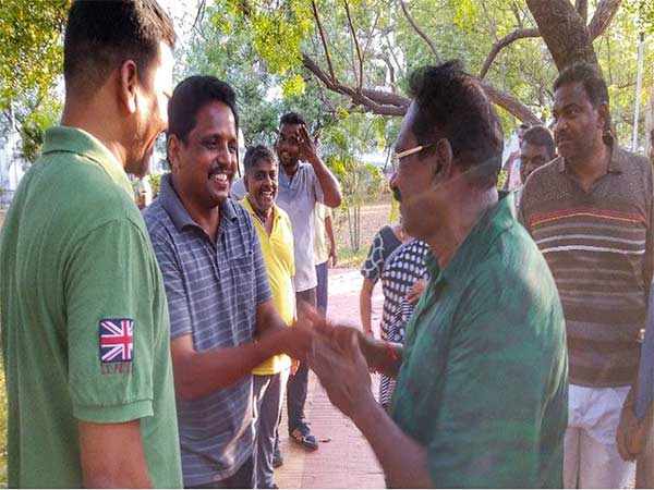 Markxist Communist candidate Venkatesan asks vote from Sellur Raju in Madurai 
