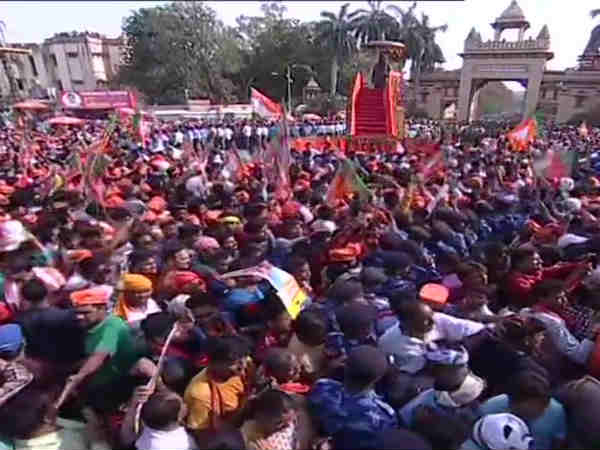 பாஜகவுக்கு ஆதாயம் 