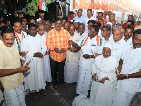 Narayanasamy wants severe action against countries supporting ISIS