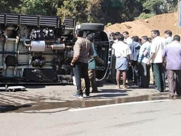 ஊட்டி சென்ற வண்டி 