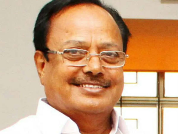 கட்சியின் சீனியர் 