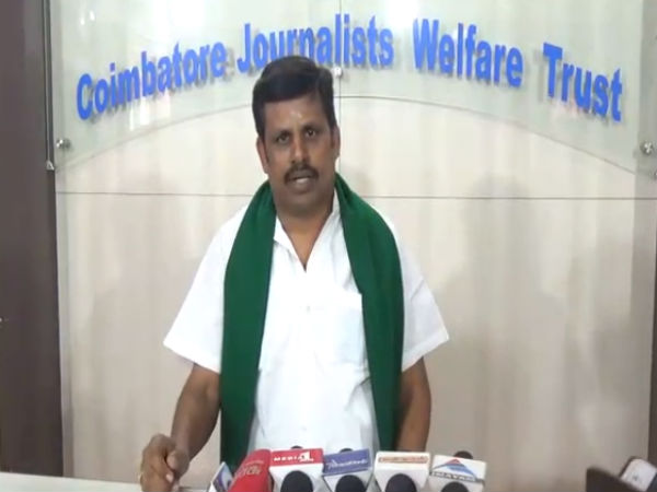 மாற்றி பேசுகிறார்கள் 