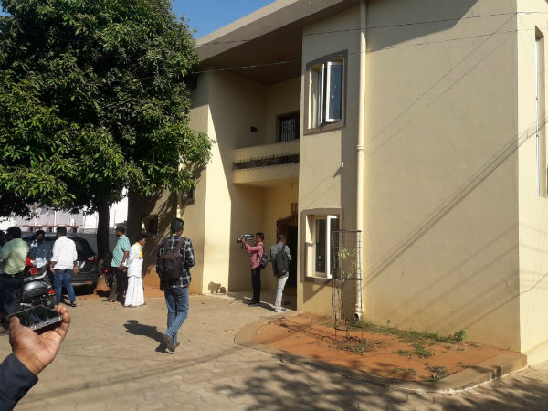 IT raids Rangasamys premises