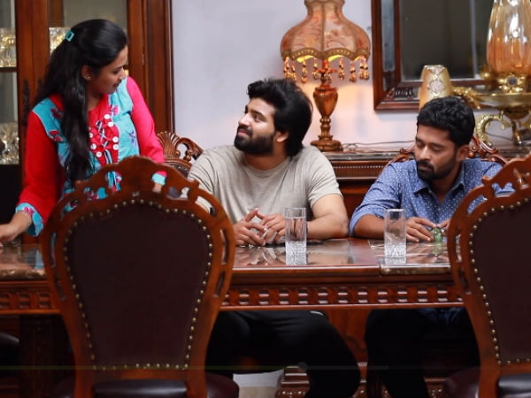 Will Soundarya manage Bharathi 