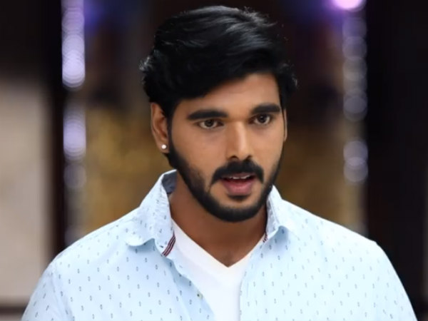 Mayan expressess his romantic side to the audience v