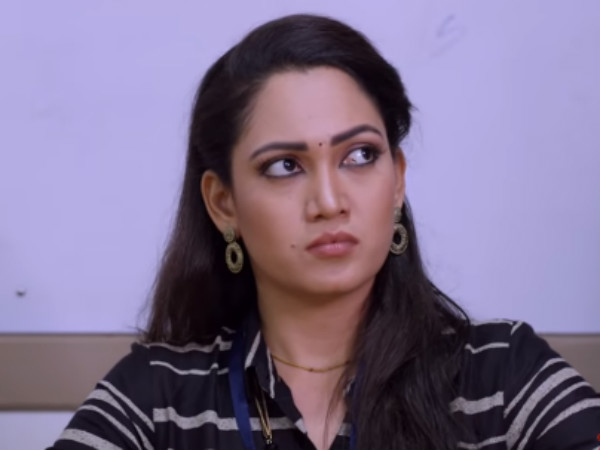 Lakshmi teases Ravi brilliantly 