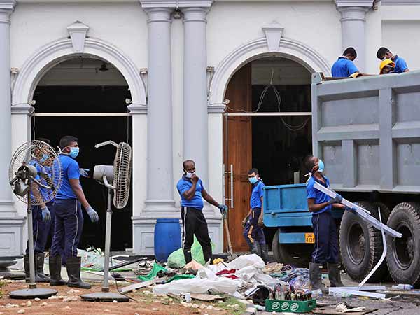 How ISIS Terrorists estalblished in Srilanka?