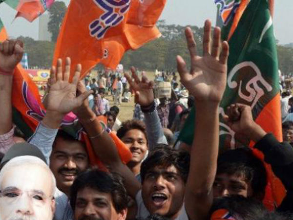 பாஜகவுக்கு இடதுகள் வாக்களிப்பு 