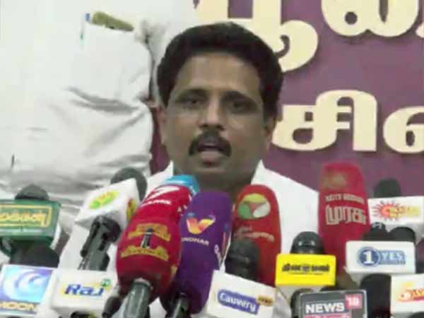 எம்பி மோகன் 