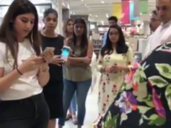 பலாத்கார மிரட்டல்கள் 