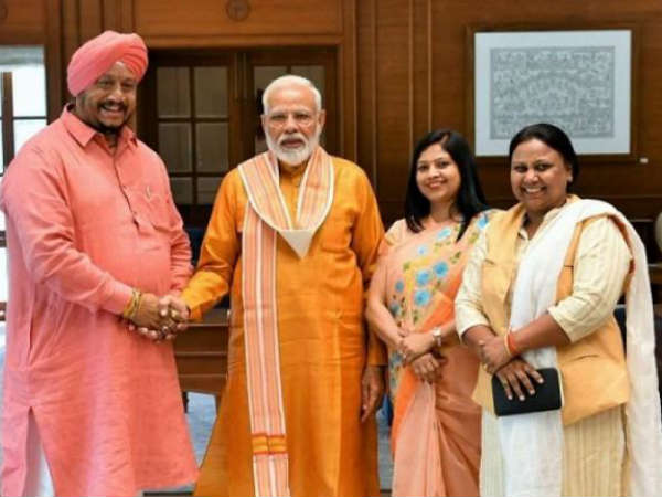 நமோ டீக்கடை 