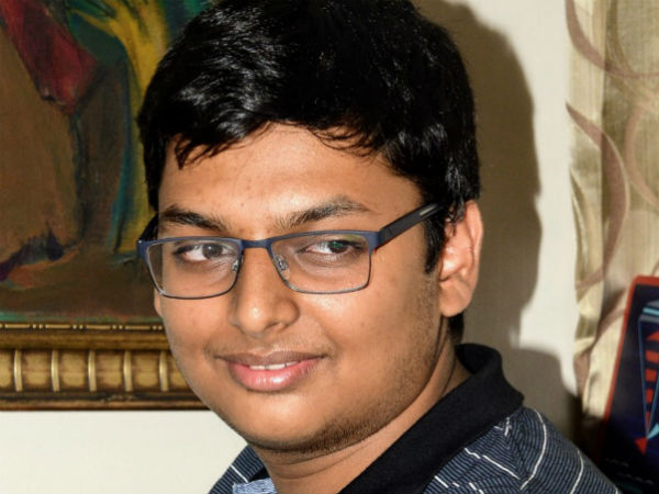 Two students top with 100% marks in ISC +2 examinations 