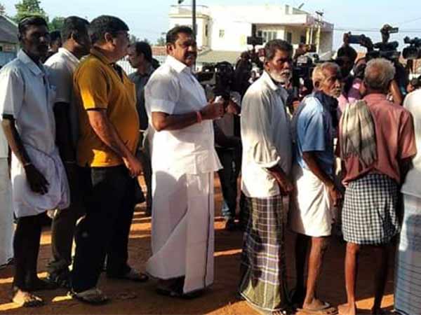 dmk get high vot compare then aiddmk in cm palaniswmays siluvampalayam village dmk get high vot compare then aiddmk in cm palaniswmays siluvampalayam village