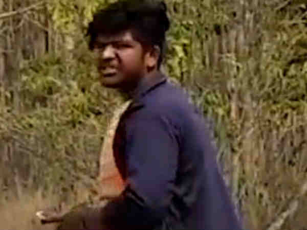 கட்டிப்பிடித்து முத்தம் 