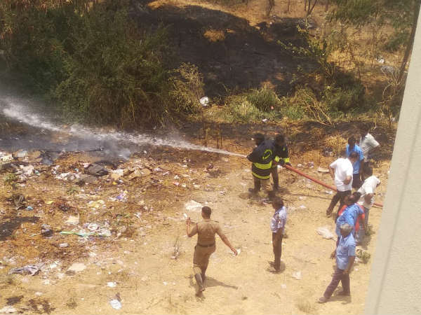 குப்பை மேடான ஏரி 