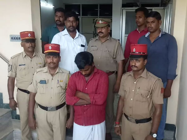 சுற்றி வளைத்து அதிரடி கைது