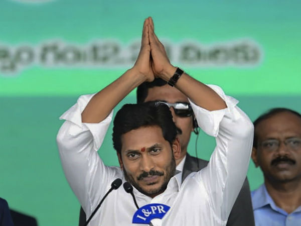 வீழ்ந்த தெலுங்கு தேசம் 