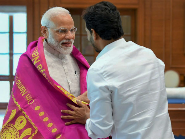 முன்னாள் அமைச்சர்கள் 