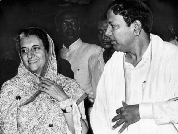 DMK to try dissolve AIADMK Govt? 