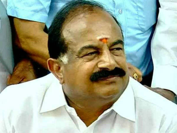 அமைச்சர் கருப்பண்ணன் 