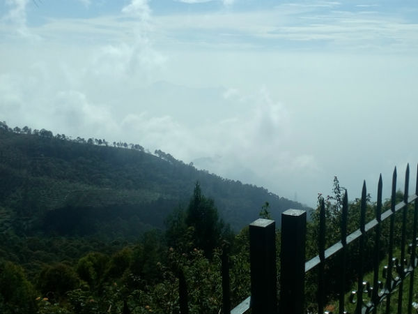 அறைகள் கிடைக்காமல் அவதி 