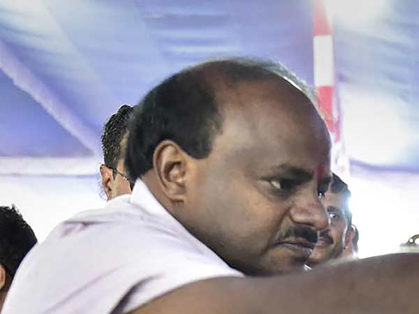 அமைச்சர் கனவு 