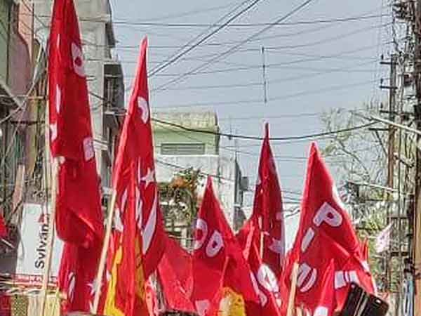 திரிபுராவில் சரிவு 