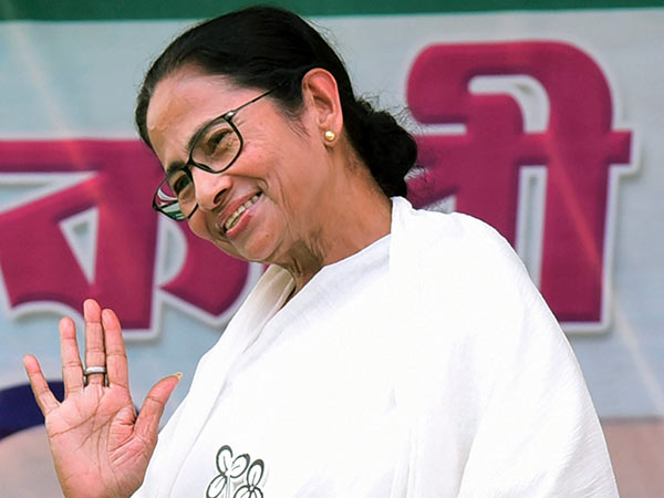 மூன்றாவது அணிக்கு வாய்ப்பே இல்லை