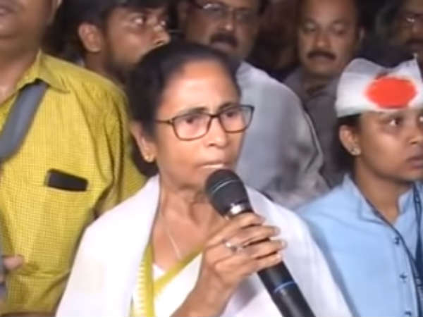 என்ன செய்தார் 