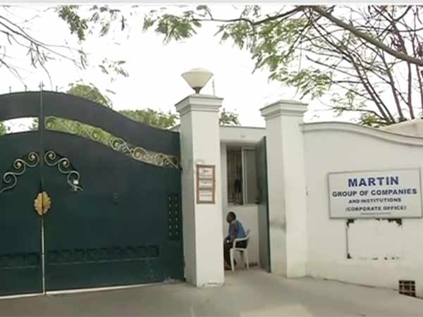 பழனியிடம் விசாரணை 