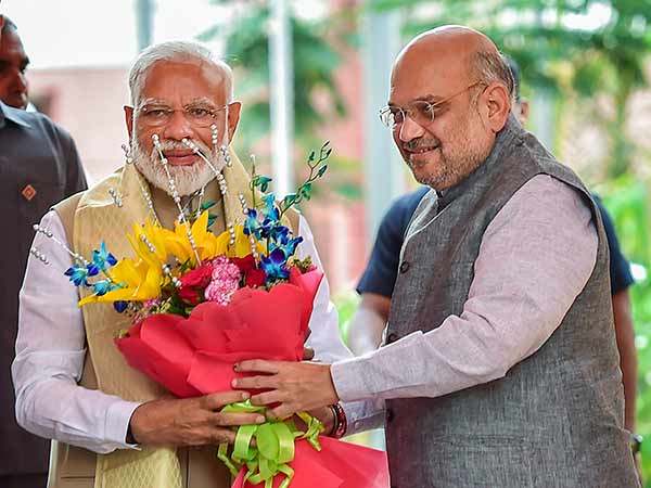  கூட்டணி தலை 