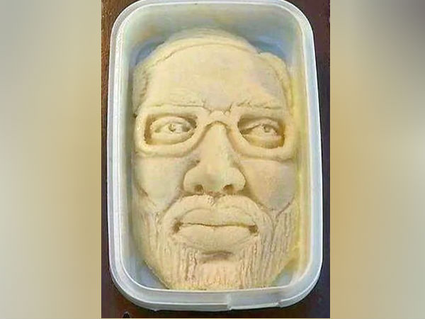 மோடியின் முகம் 