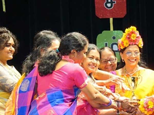  5 தாய்மார்கள்