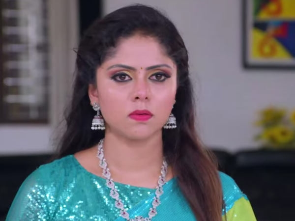 நீலாம்பரியின் உண்மைகள் 