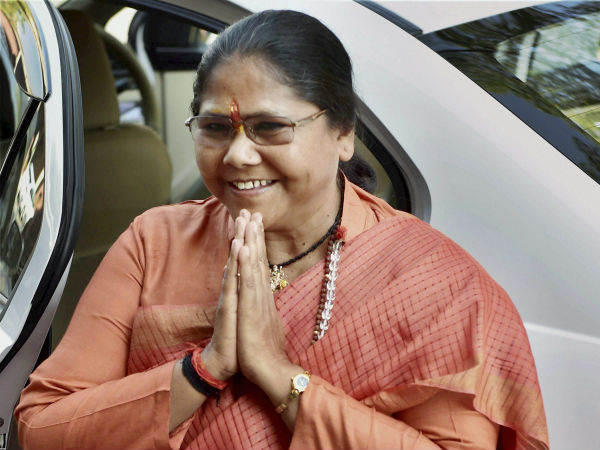 சர்ச்சைப்பேச்சு சர்ச்சைப்பேச்சு