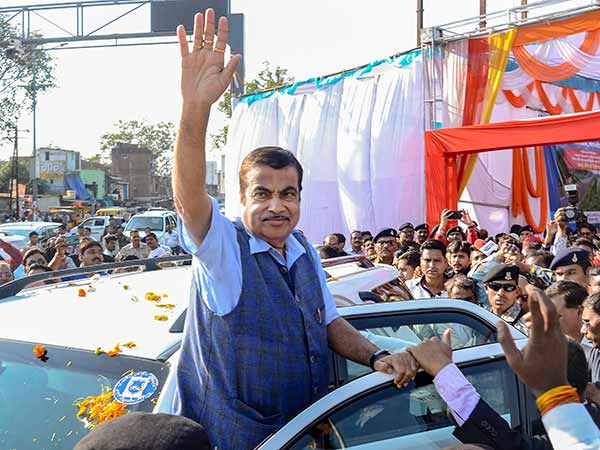 பாஜகவின் மென்மை முகம் பாஜகவின் மென்மை முகம்